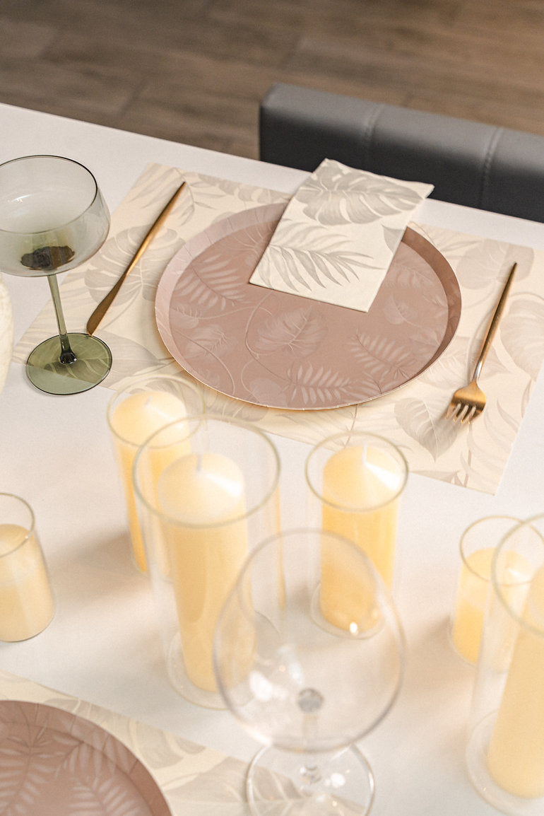 The Art of Table Setting: A Guide to Perfectly Arrange the Table for a Meal